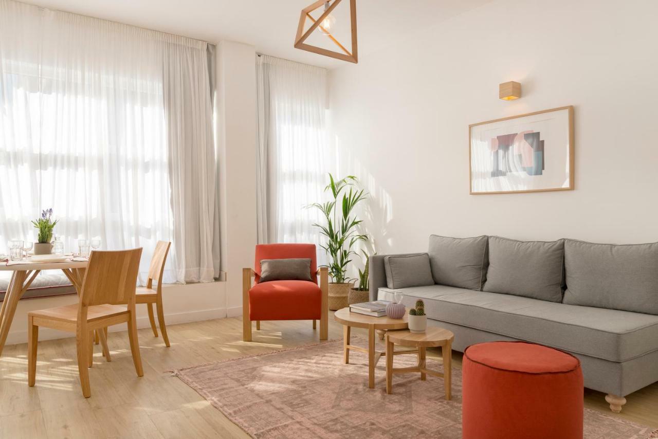 Maryflower Premium Apartments Piraeus Exterior photo